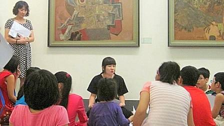 Beaux-Arts Wallonie-Bruxelles assiste l’éducation aux arts au Vietnam